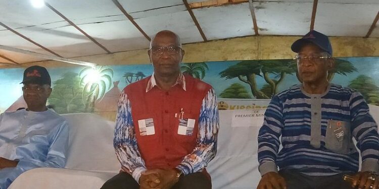 Bah Oury en immersion à Kissidougou : « Nous ne sommes pas en campagne politique »