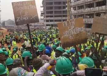 Cité administrative de Koloma: la colère ne retombe pas chez les ouvriers !