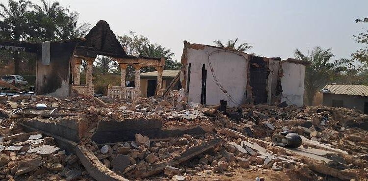 Damakania/Kindia : un incendie dorigine électrique ravage une maison à Bassia avec des pertes matérielles énormes