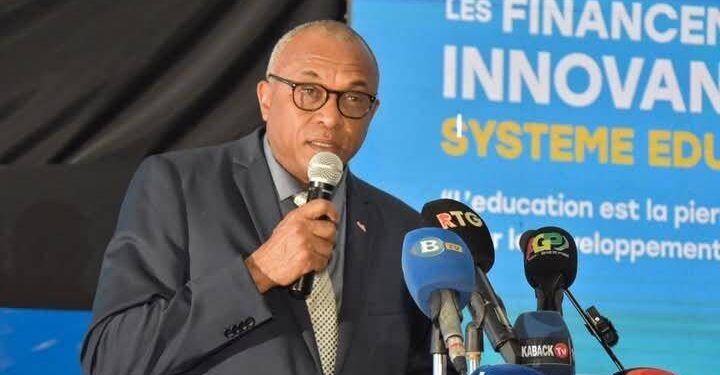 Jean Paul Cedy aux enseignants à N’Zérékoré : « On ne peut pas demander à être célébré quand nous faisons mal notre travail »