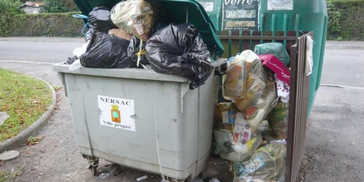 Hamdallaye 3 : le corps d’un bébé découvert dans un bac à ordures.