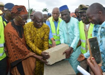 N’Zérékoré : démarrage de la construction du siège régional de la HAC dans une grande ferveur