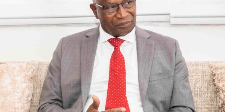 « Le retour à l&rsquo;ordre constitutionnel est une priorité absolue en 2025 » (Amadou Oury Bah)