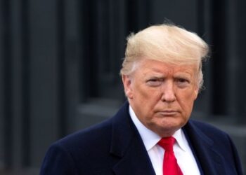 Guerre en Ukraine : Donald Trump lève la suspension de l&rsquo;aide militaire américaine  à Kièv