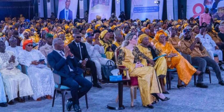 Célébration du 8 mars : Bah Oury rend hommage à « la femme guinéenne, moteur du changement » 