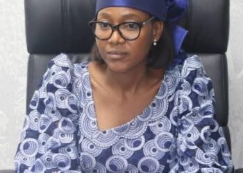 Décret : Fatoumata Foula Diallo confirmée à la tête de la Direction Générale des Impôts