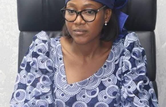 Décret : Fatoumata Foula Diallo confirmée à la tête de la Direction Générale des Impôts