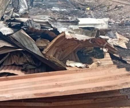 Simbaya-Gare : neuf ateliers de menuiserie réduits en cendres par un incendie