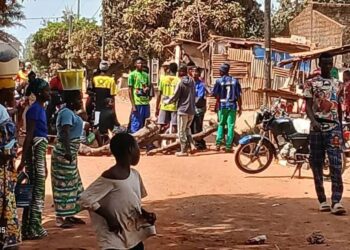 Manifestation contre le délestage électrique à Forécariah : les activités paralysées à Maferinyah-Layah