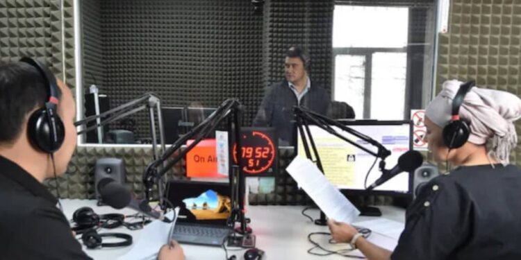 États-Unis : Trump met en congé le personnel de la VOA, Radio Free Europe et Radio Free Asia