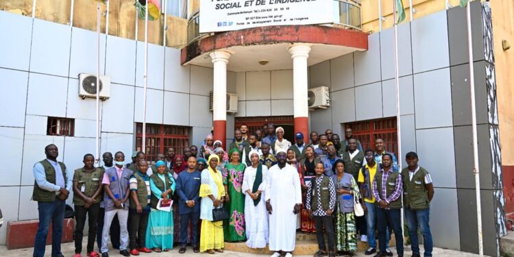 Soutien aux personnes vulnérables : la Cheffe de Cabinet du MPFEPV en visite au FDSI