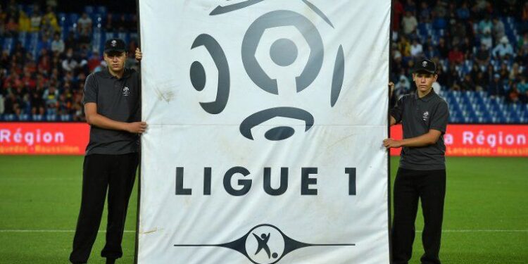 Salaires des internationaux guinéens dans le championnat français : Issiaga Sylla, le mieux payé avec 75 000 euros