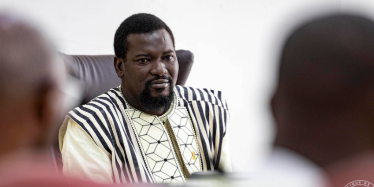 Justice : Mamadi Doumbouya signe le décret d&rsquo;indemnisation des victimes du massacre du 28 septembre