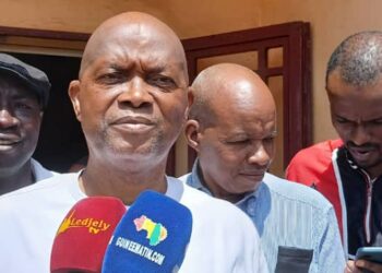 Menace de grève de l&rsquo;intersyndicale de l&rsquo;éducation : le SLECG se désolidarise (communiqué)