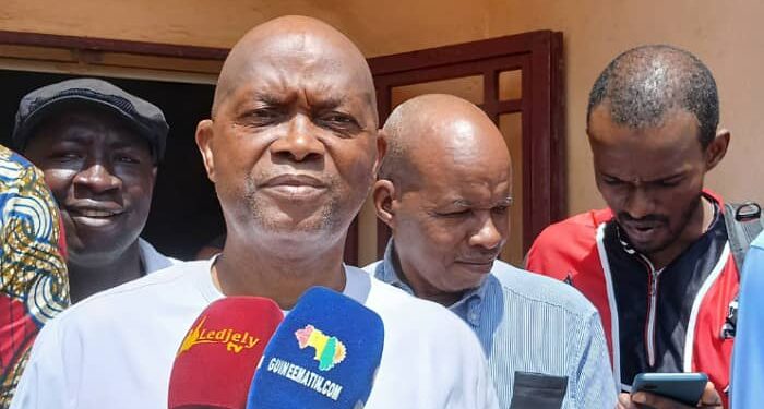 Menace de grève de l&rsquo;intersyndicale de l&rsquo;éducation : le SLECG se désolidarise (communiqué)