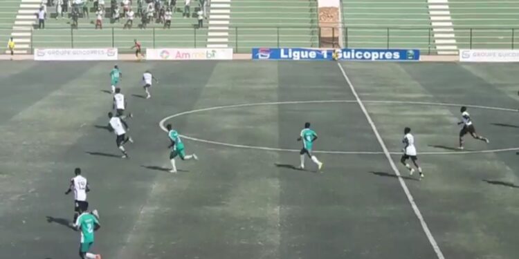 Football/Ligue 1 (J11): le Hafia tenu en échec par Flamme olympique