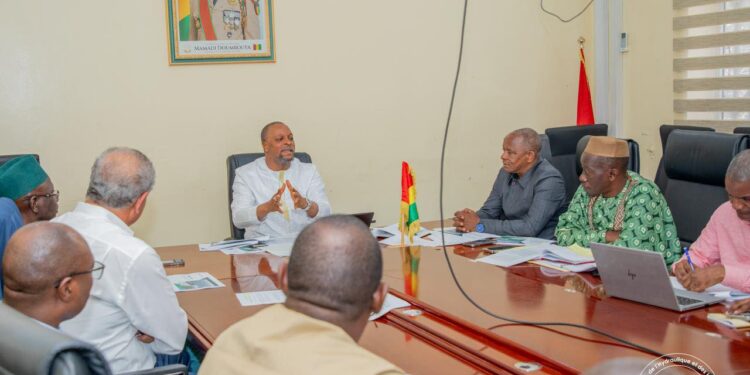 Vers la reprise du projet de barrage de Kogbèdou-Frankonèdou : le ministre de l&rsquo;énergie réunit les différents acteurs