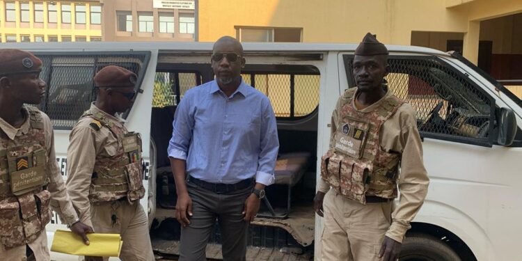 Procès en appel d’Aliou Bah : une affluence exceptionnelle impose la délocalisation de la salle d&rsquo;audience