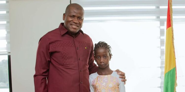 Le sourire retrouvé de Fatoumata, grâce à la magnanimité du Ministre Ismaël Nabé