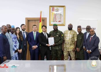 Route Dabola-Faranah: signature d’un contrat de construction à plus de 200 millions de dollars