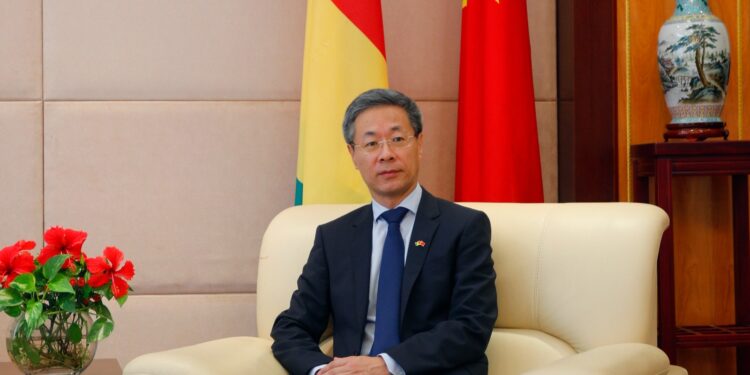L’intimidation tarifaire est impopulaire et le multilatéralisme est la bonne voie (S.E.M. HUANG Wei, Ambassadeur de Chine en Guinée)
