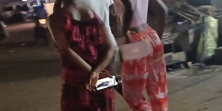 Prostitution à Cosa rails et Koloma Soloprimo : Seul ou en groupe, la courbe tarifaire varie entre 50 000 GNF, 200 000 GNF et 600 000 GNF