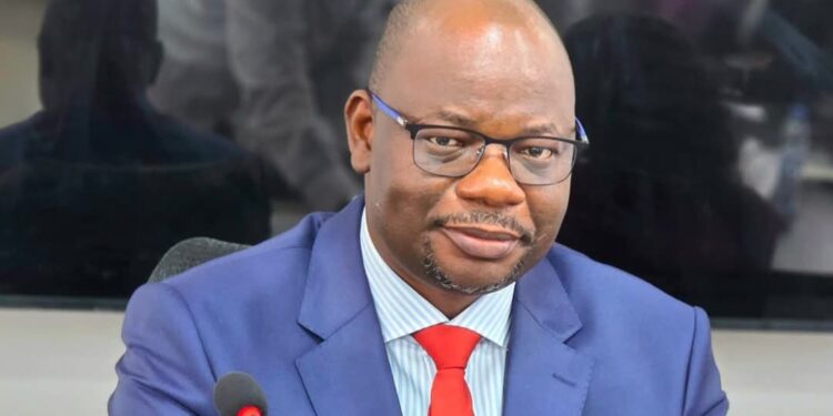 Révocation de Bouba Sampil : le Ministre des Sports, Kéamou Bogola Haba, bloque la FEGUIFOOT