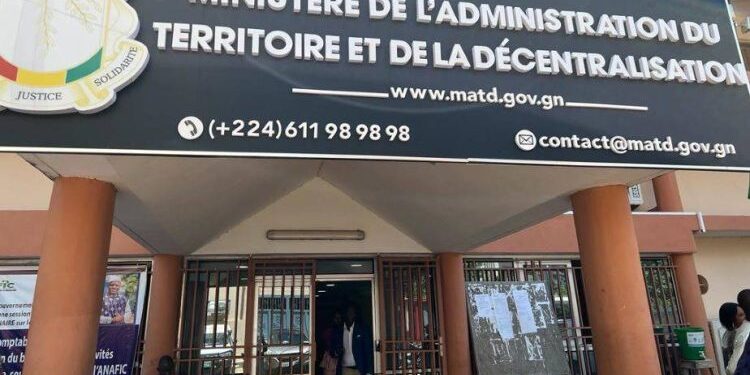 Récensement biométrique : le MATD ouvre un centre d&rsquo;appel pour assister les citoyens