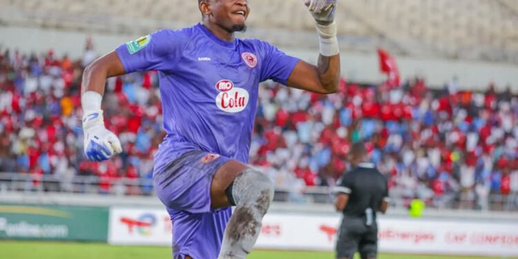 Football : belle journée pour Moussa Pinpin Camara et Sehrou Guirassy