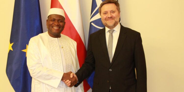 Pologne : la Guinée obtient 50 bourses de formation en statistiques, après 49 ans d&rsquo;absence diplomatique