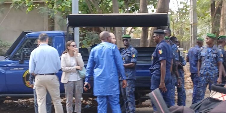 Procès d’Aliou Bah : des diplomates refoulés à l’entrée de la Cour d’appel de Conakry