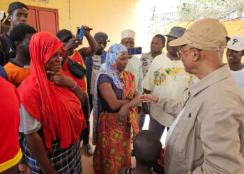Immigration : Cellou Dalein Diallo à Rosso, au chevet de 300 guinéens expulsés de la Mauritanie