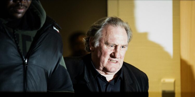 Cinéma : l&rsquo;acteur français Gérard Depardieu condamné à 18 mois de prison avec sursis pour agressions sexuelles