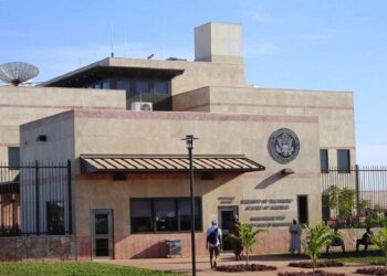 L'Ambassade des Etats-Unis en Guinée lance un outil numérique pour encourager le public à  vérifier les contenus en ligne