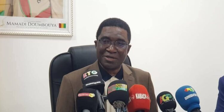 « Quand un seul citoyen possède 30 immeubles, il faut s’interroger » : l’AGRASC défend la vente des biens de Dr Mohamed Diané