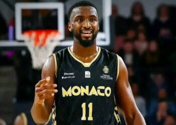 Basket Ball : l&rsquo;international guinéen, Alpha Diallo sacré meilleur défenseur du championnat de France