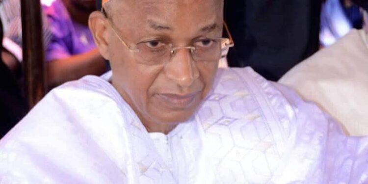 Après le décès du père de Billo Bah, Cellou Dalein Diallo dénonce l&rsquo;attitude de la junte au pouvoir