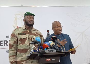 Retrait des permis miniers : le Général Amara Camara et le ministre Ousmane Gaoual face à la presse ce jeudi