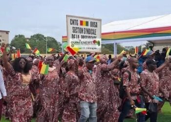 Guinée : forte mobilisation au stade de Nongo pour célébrer la fête du travail