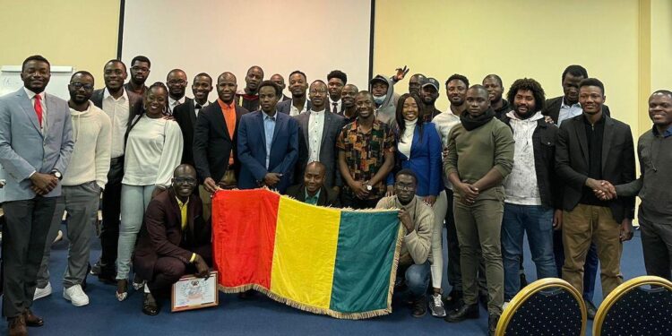 Russie : les étudiants guinéens menacent de manifester le 19 mai pour exiger le paiement de leurs bourses