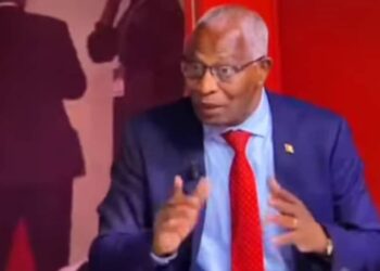 Mines : « nous allons créer une entreprise nationale dont l’État sera le moteur », annonce Bah Oury depuis la Côte d’Ivoire