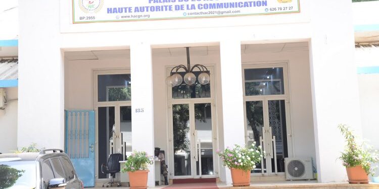 Forum sur l’avenir de la presse : entre défis juridiques et autorégulation