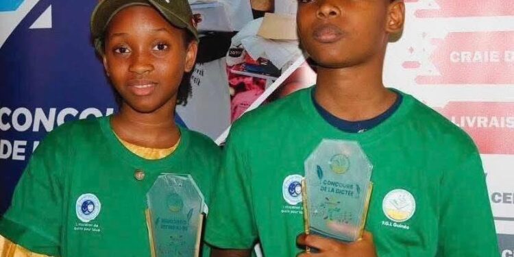 Retour ce jeudi des deux champions du monde de la dictée PGL : le ministère de l’enseignement pré – universitaire invite les guinéens à se mobiliser fortement pour leur accueil