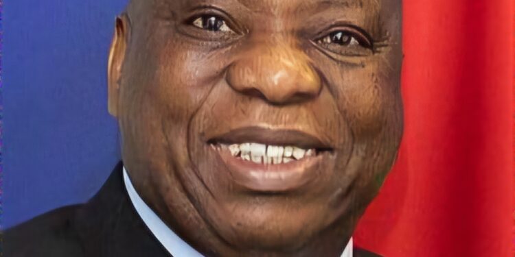 Bataille judiciaire autour de l’ambassade de la Guinée en France : le Ministre des Affaires Étrangères espère un règlement à l’amiable du litige