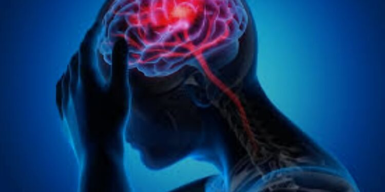 Toujours fatigué ? Un mini-AVC passé inaperçu pourrait en être la cause
