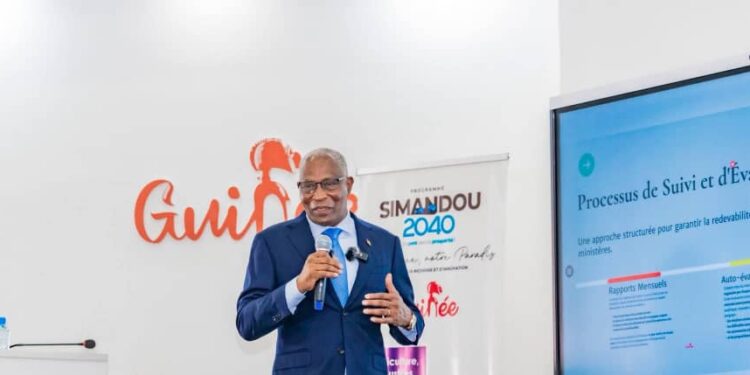 « Gouverner autrement » : Bah Oury dévoile les lettres de mission pour une administration plus efficace