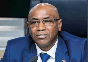 Exploit de la nouvelle Direction générale de la Douane : « Nous avons des niveaux de recettes jamais atteints depuis que la Douane existe », se réjouit Facinet Sylla, Ministre du Budget (Alluremag)