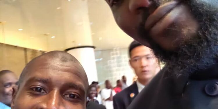 En ce mois de pardon, que la voix du cœur parle : Plaidoyer pour la réouverture des médias en Guinée