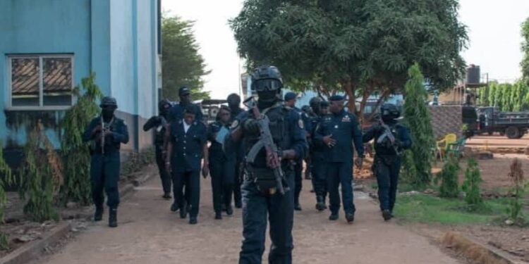 Tabaski 2025 : Plus de 3.900 policiers mobilisés pour garantir la sécurité en Guinée