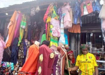 Tabaski 2025 : Conakry étouffe sous la flambée des prix du prêt-à-porter